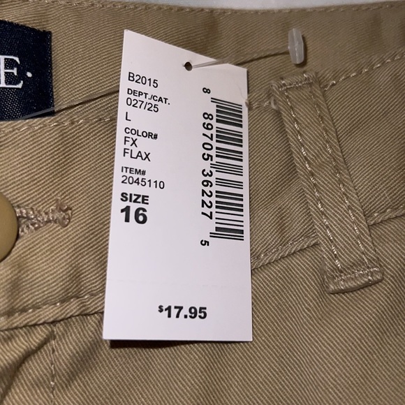 Shorts - Picture 2 of 2